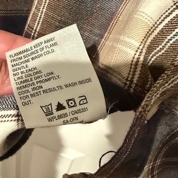 Men’s Woolrich Flannel Button Down Shirt Long Sleeve Size Large Brown Cream EUC - Picture 6 of 8